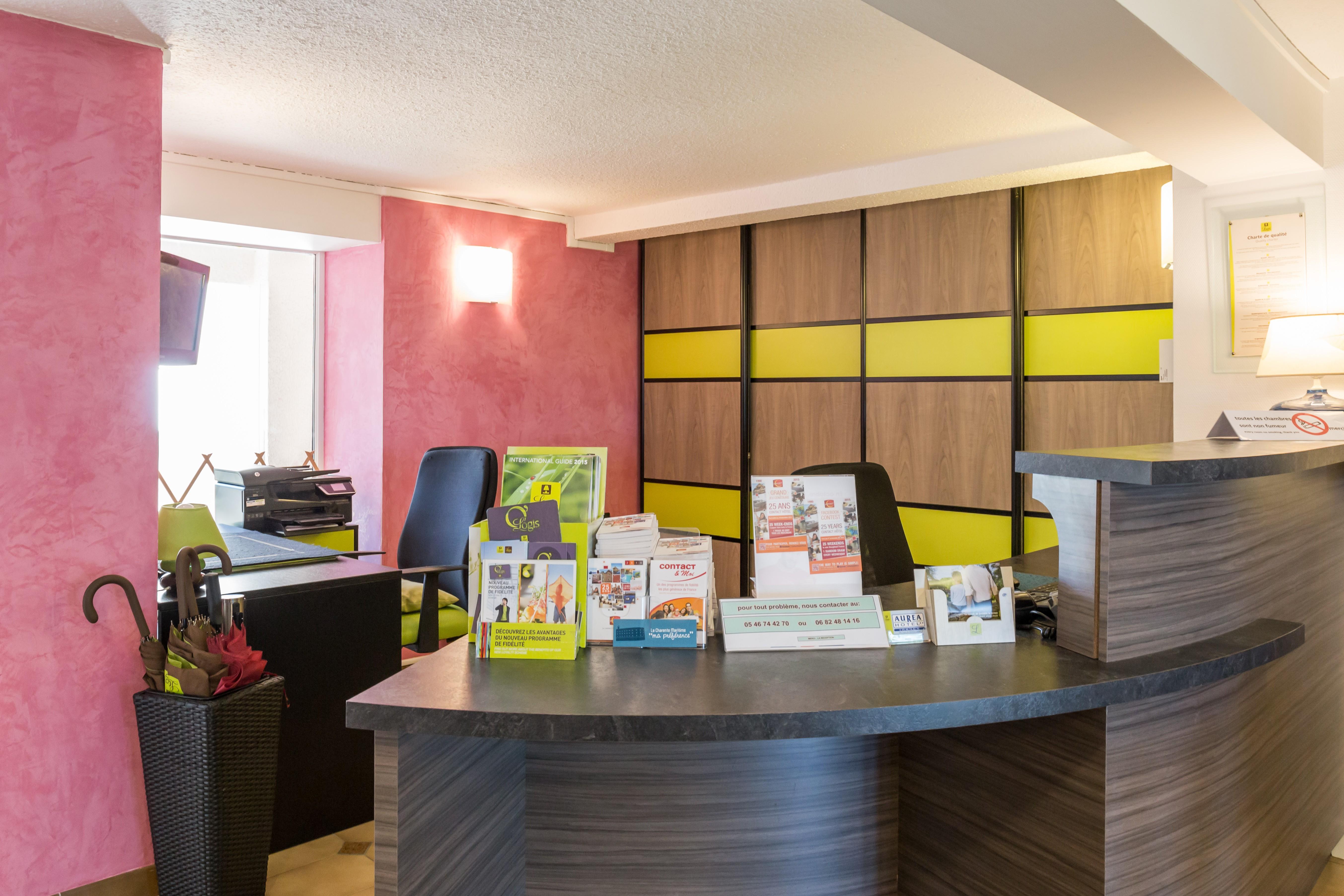 Sure Hotel By Best Western Saintes Exterior photo
